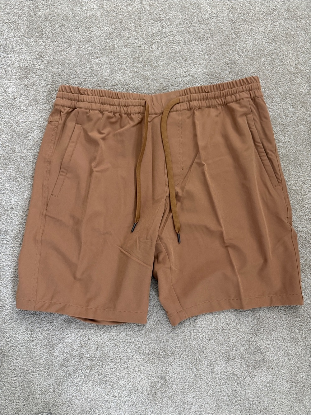 NWT Men's Reel Legends Casual Elastic-Waist Shorts in tobacco brown Size L